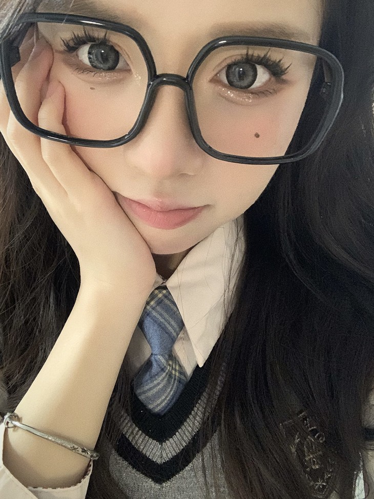 Hanawink年抛隐形眼镜 黑桃爱丽丝14.5mm 1副/2片-VVCON美瞳网26