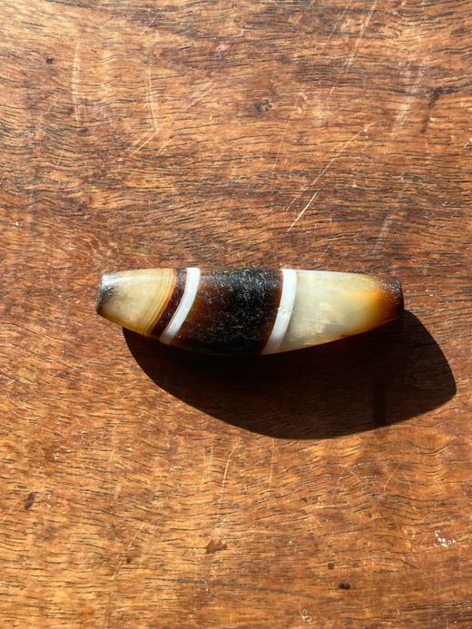 褐白缠丝玛瑙牛角型扁珠，顺丰包邮 商品图9