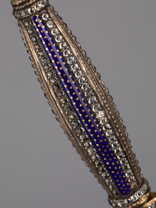 独角鹿西洋古董纯银镀金精雕满天星纹饰珐琅嵌莱茵石剑柄正装佩剑 商品图3