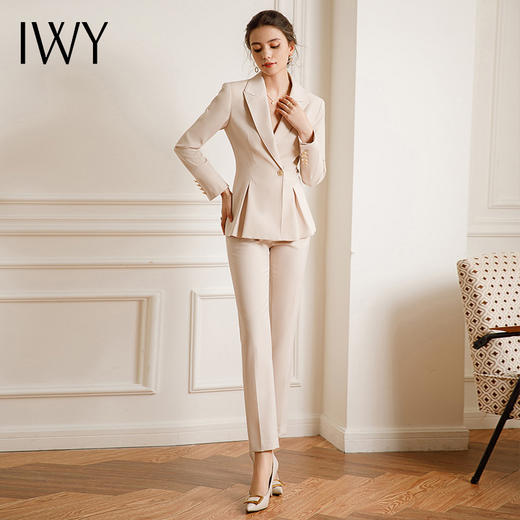 IWY/杏色高端职业西装套装女秋冬款杏色西服艺考正装主持人美容院工作服OL22CP115 商品图1