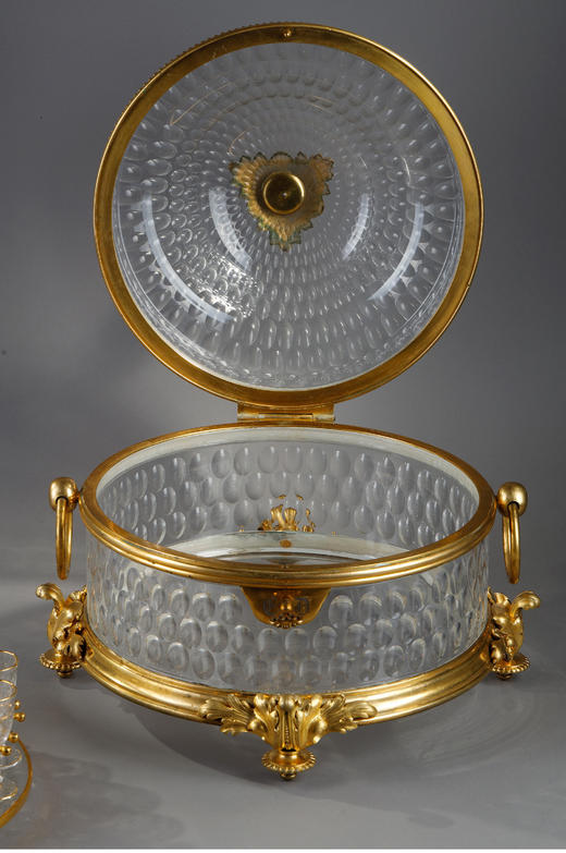 独角鹿西洋古董法国著名工坊古典叶纹铜鎏金水晶烈酒箱酒具套件 商品图2