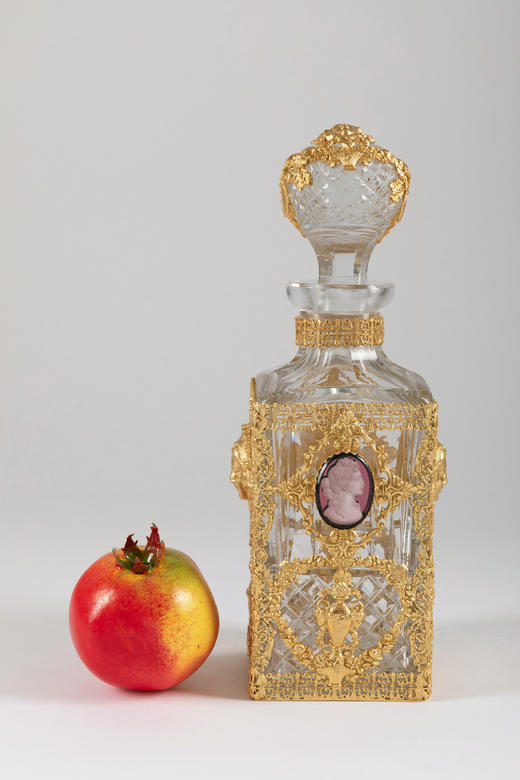 独角鹿西洋古董路易十六风淡紫色卡梅奥铜鎏金镶嵌雕刻水晶香水瓶 商品图1