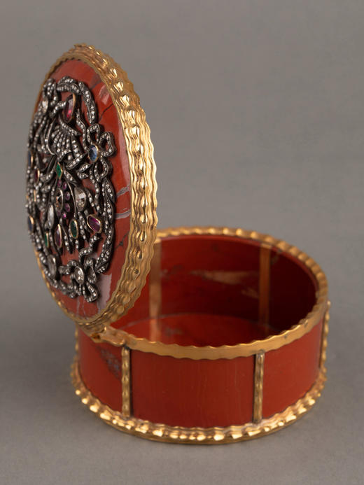 独角鹿西洋古董德国18K金红碧石镶钻石红宝石蓝宝石祖母绿鼻烟盒 商品图1