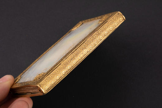 独角鹿西洋古董1823年查理十世时期法国风格铜鎏金贝母随身记事本 商品图4