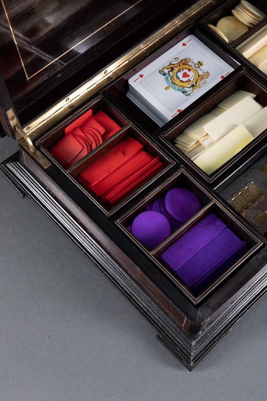 独角鹿西洋古董法国拿破仑三世时期出品紫檀木细木镶嵌银丝游戏盒 商品图1