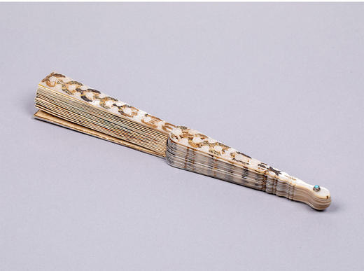 独角鹿西洋古董欧洲手绘纸面扇面绿松石描金雕刻母贝扇骨古董折扇 商品图4