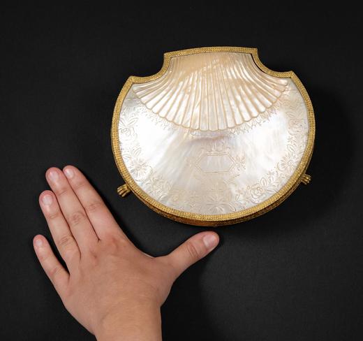 独角鹿西洋古董法国古典花叶主题母贝铜鎏金雕饰贝壳造型首饰盒 商品图1