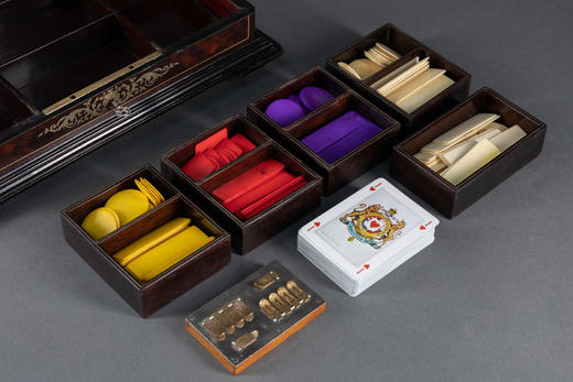 独角鹿西洋古董法国拿破仑三世时期出品紫檀木细木镶嵌银丝游戏盒 商品图3