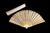 独角鹿西洋古董Geslin工坊牛骨雕饰手绘花卉金丝扇面折叠扇带原盒 商品缩略图4