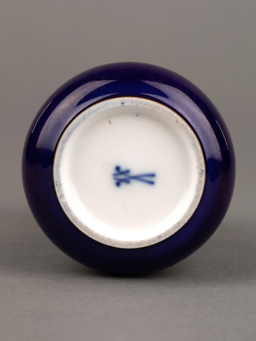 独角鹿西洋古董摆件1880年代德国梅森出品钴蓝色搪瓷小花瓶 商品图4