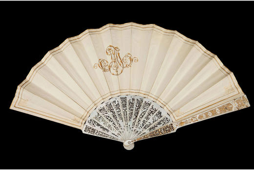 独角鹿西洋古董法国画师手绘纸面水粉扇面母贝描金扇骨双面折扇 商品图2