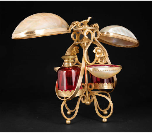 独角鹿西洋古董法国拿破仑三世时期铜鎏金雕饰母贝水晶香水瓶套装 商品图2