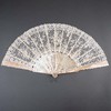 独角鹿西洋古董法国拿破仑三世时期金鱼母贝布鲁日蕾丝扇面折叠扇 商品缩略图4