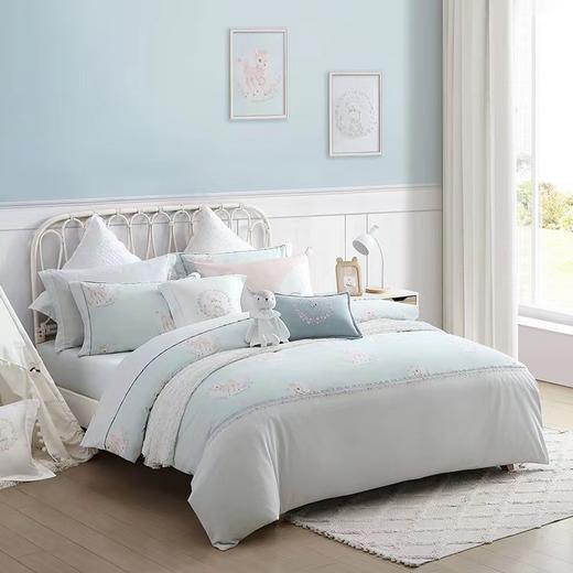 10楼 梦洁宝贝 套件 纯棉磨毛三套件--露露 班比   吊牌价1998元  活动价1598元 商品图2