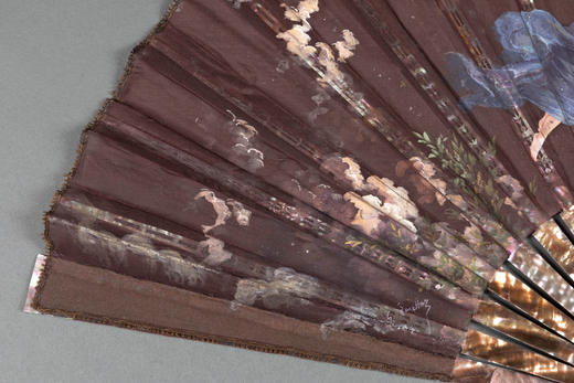 独角鹿西洋古董Gustave Lasellaz签名棕色母贝扇骨水粉画扇面折扇 商品图1