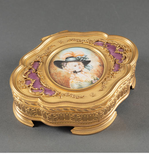 独角鹿西洋古董法国出品铜鎏金修饰淑女肖像细密画珍宝盒首饰盒 商品图2