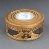 独角鹿西洋古董法国出品wedgwood瓷画铜鎏金镶嵌巴卡拉水晶珍宝盒 商品缩略图0