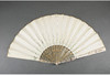 独角鹿西洋古董法国Ameile Guihem镂雕母贝扇骨手绘美人折扇  商品缩略图4