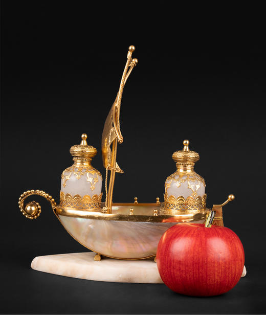 独角鹿西洋古董法国铜鎏金母贝帆船造型托盘欧泊色玻璃香水瓶套装 商品图1