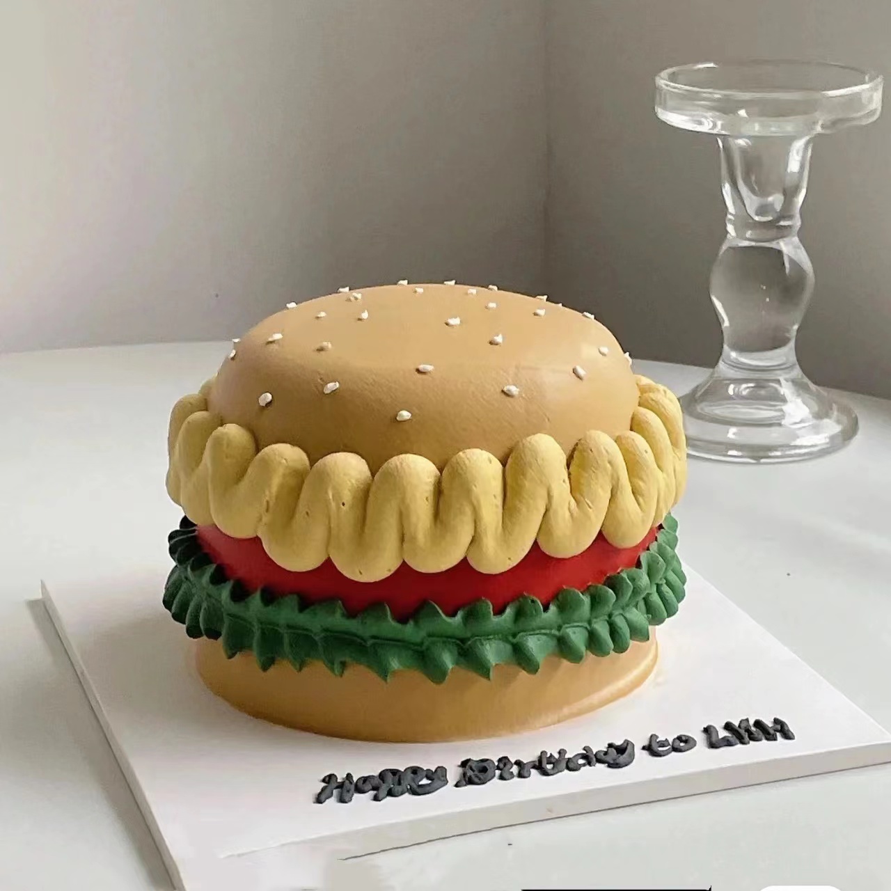 创意汉堡包定制蛋糕（百分百进口动物奶油）