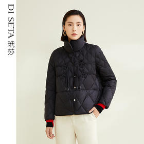 玳莎白鹅绒轻薄羽绒服女22冬季新款复古典雅中国结设计感宽松外套  CD41301