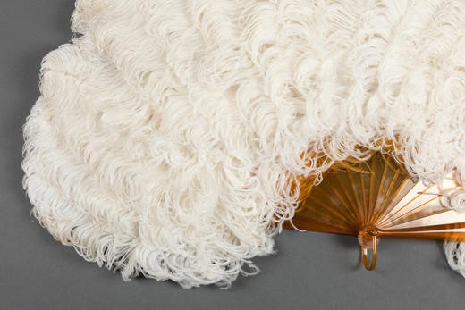 独角鹿西洋古董1890年代法国Buissot-Paris出品鸵⻦羽毛折扇 商品图2