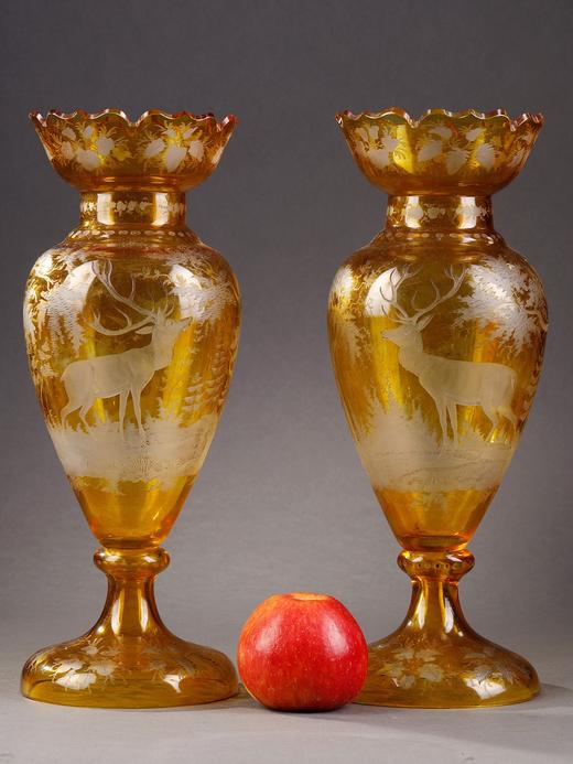 独角鹿西洋古董波西米亚地区林中鹿主题琥珀色波西米亚水晶花瓶 商品图1