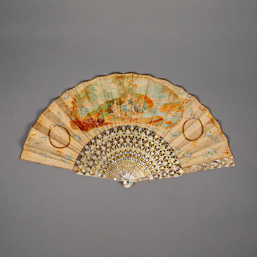独角鹿西洋古董欧洲手绘纸面扇面绿松石描金雕刻母贝扇骨古董折扇 商品图0