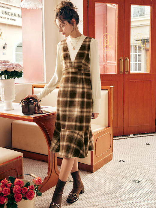 OLrain欧芮儿法式格子背带连衣裙女春季2025年新款收腰复古背心裙 商品图3
