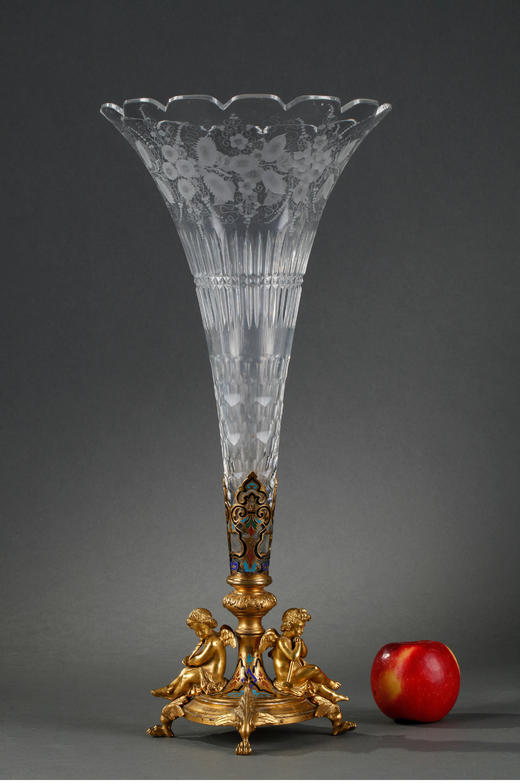 独角鹿西洋古董摆件法国铜鎏金饰錾胎珐琅小天使主题水晶花瓶 商品图1