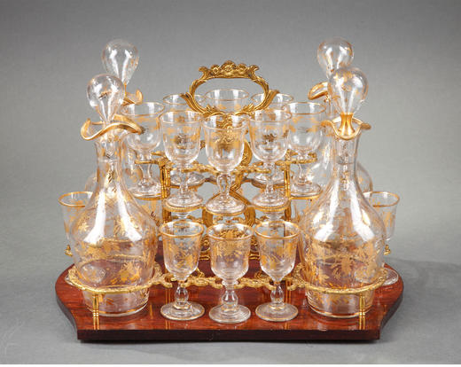 独角鹿西洋古董法国出品玫瑰木镶嵌黄铜母贝铜鎏金烈酒箱全套酒具 商品图3