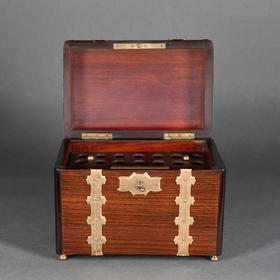 独角鹿西洋古董法国红木镶嵌铜鎏金瓷雕古典女神肖像雪茄盒