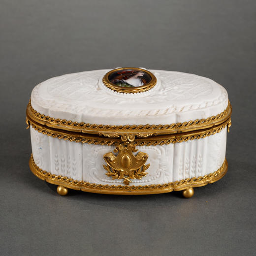 独角鹿西洋古董法国铜鎏金镶嵌彩色珐琅手绘细密画素胎瓷珍宝盒 商品图0