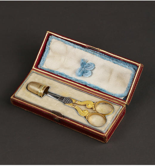 独角鹿西洋古董法国帝政风格18K金剪刀顶针淑女缝纫套件 商品图2