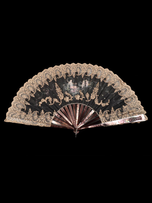 独角鹿西洋古董蕾丝女神与天使图绘黑丝绸扇面母贝扇骨古董折扇 商品图2