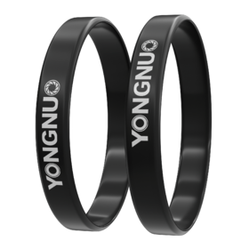永诺(YONGNUO)纪念手环一个