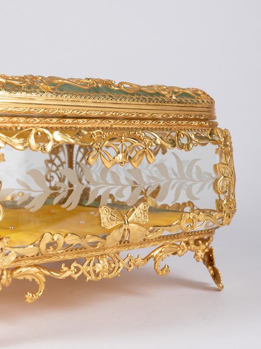 独角鹿西洋古董法国蝴蝶花卉主题铜鎏金镂雕修饰水晶方形珍宝盒 商品图4