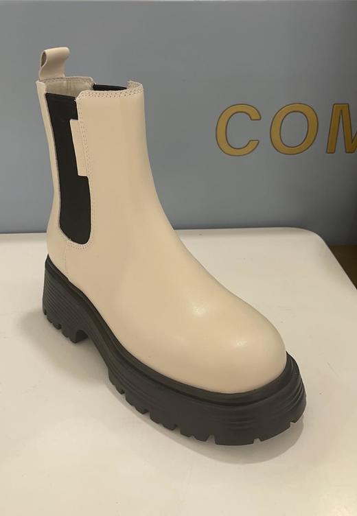 2楼康莉COMELY女鞋2022冬季新款烟筒靴厚底增高松紧口时尚切尔西短靴 商品图2