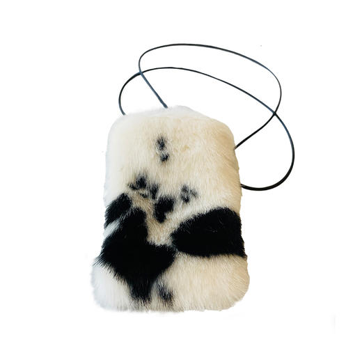 雪地奶牛环保皮草斜跨包/22ZB15 商品图4