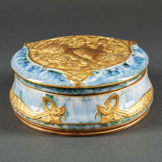 独角鹿西洋古董法国新艺术时期出品蓝色铜鎏金镶嵌瓷器珍宝盒 商品图0