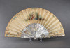 独角鹿西洋古董贵族出游主题手绘小羊皮扇面描金镂雕母贝扇骨折扇 商品缩略图4