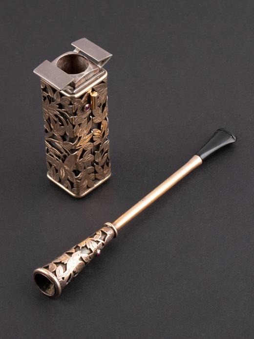 独角鹿西洋古董宝诗龙黄金白银镶红宝石飞鸟蝴蝶花卉烟嘴口红套件 商品图1