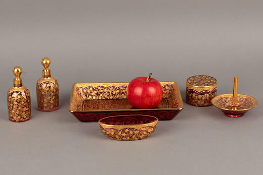 独角鹿西洋古董摆件法国巴卡拉水晶鎏金盘子罐子香水瓶套装礼盒 商品图2