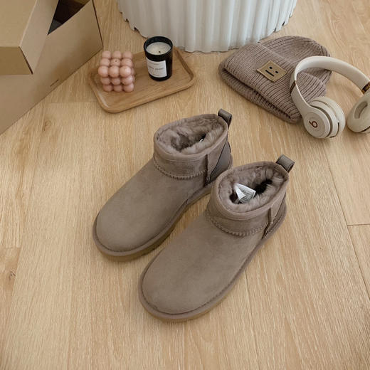 UGG2022新款周冬雨后亮包-驯鹿棕 商品图1