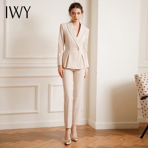 IWY/杏色高端职业西装套装女秋冬款杏色西服艺考正装主持人美容院工作服OL22CP115 商品图0