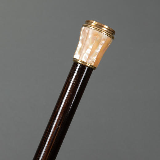 独角鹿西洋古董法国黄金藤蔓浮雕镶嵌母贝杖柄红木杖身古董手杖 商品图0