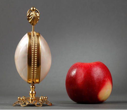 独角鹿西洋古董法国拿破仑三世时期铜鎏金蛋形母贝水晶香水瓶套装 商品图1