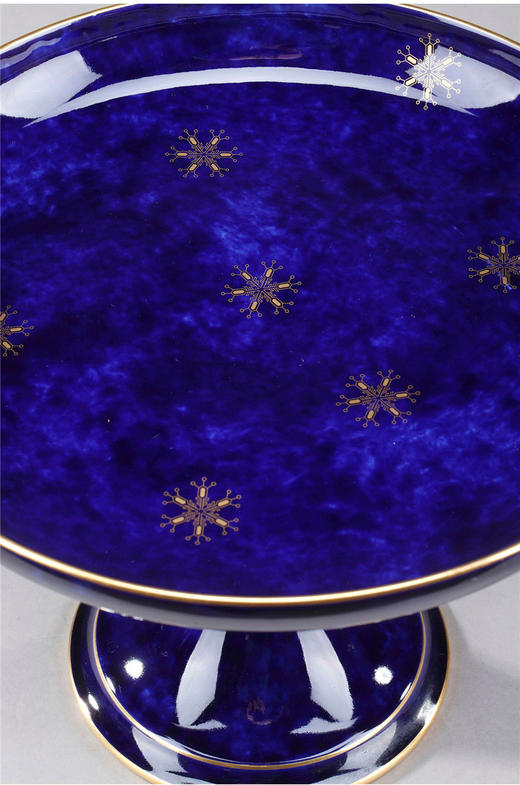 独角鹿西洋古董法国塞弗尔瓷器云朵帝王蓝釉色描金高脚果樽瓷盘 商品图2