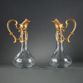 独角鹿西洋古董摆件法国铜鎏金涡卷叶纹雕花水晶酒壶一对