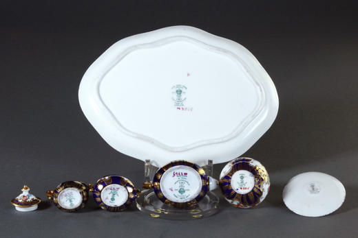 独角鹿西洋古董CROWN STAFFORDSHIRE瓷窑手绘花卉描金陶瓷茶具 商品图4